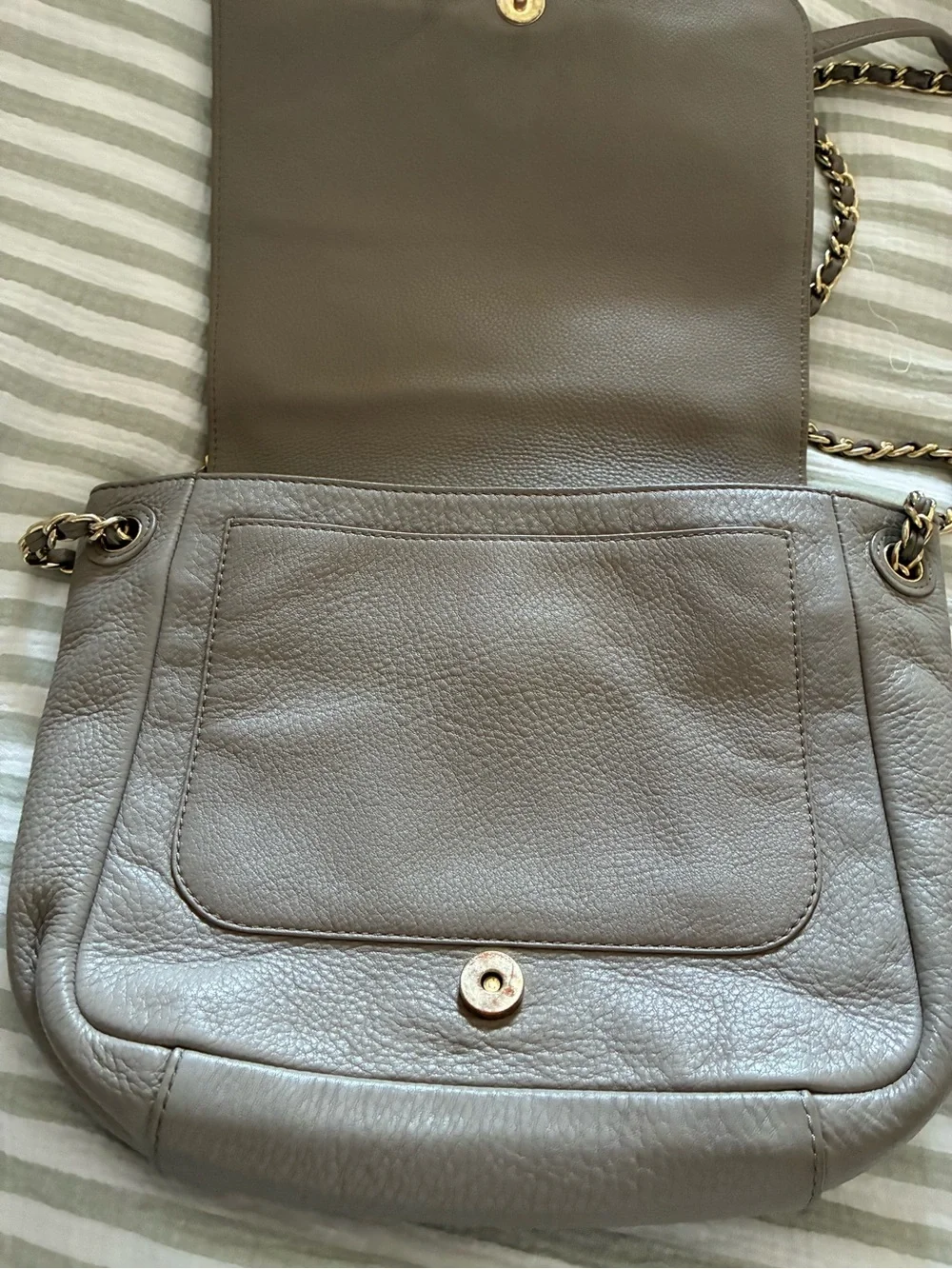 Tory Burch Pebbled Leather Crossbody in Taupe with Gold Chain